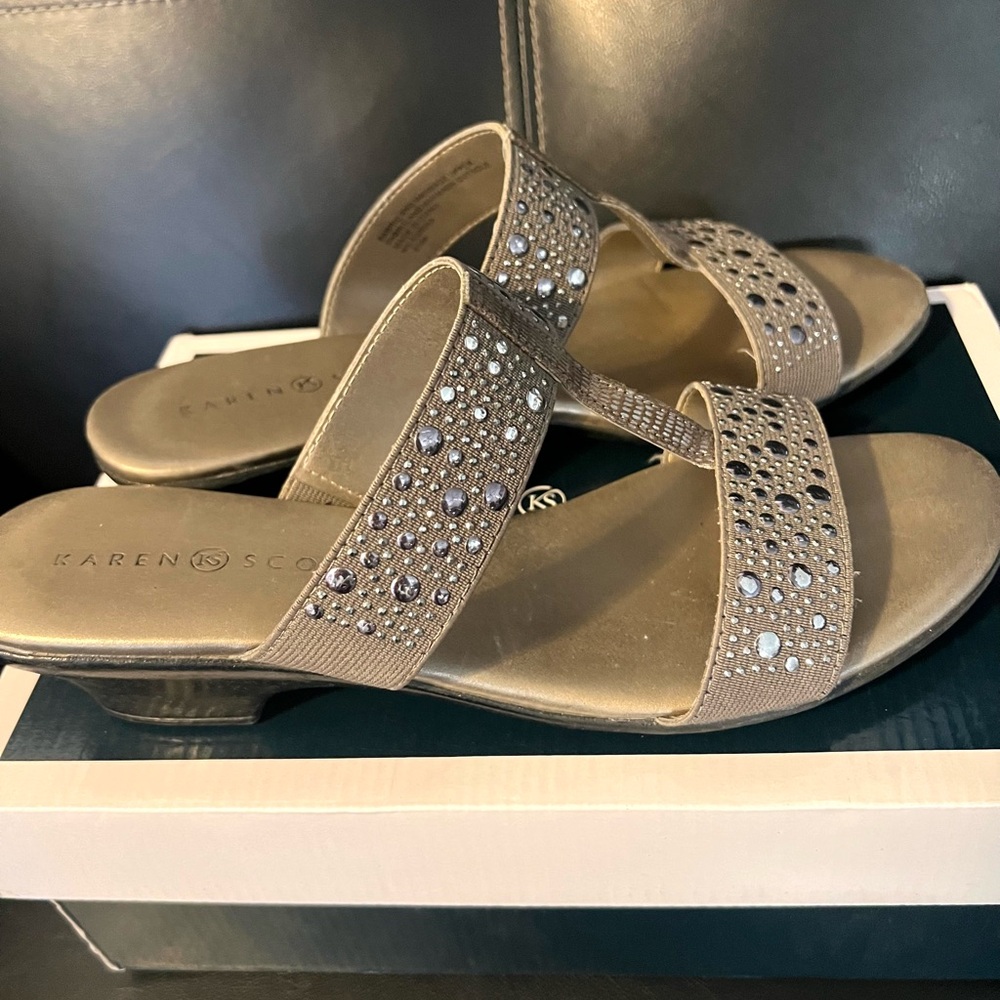 Shoes Ladies size 8.5 - Picture 5 of 6